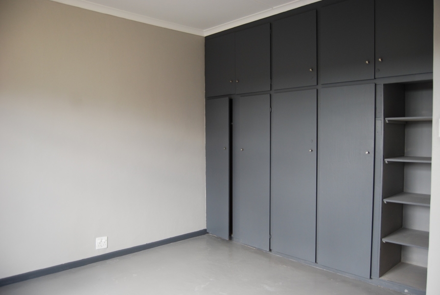 To Let commercial Property for Rent in Vredenburg Western Cape